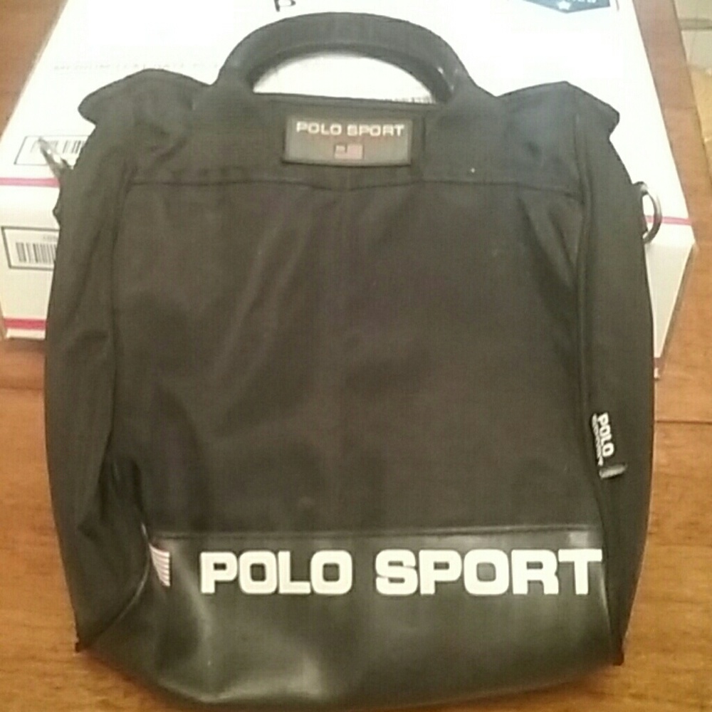 Polo - Picture 2 of 4